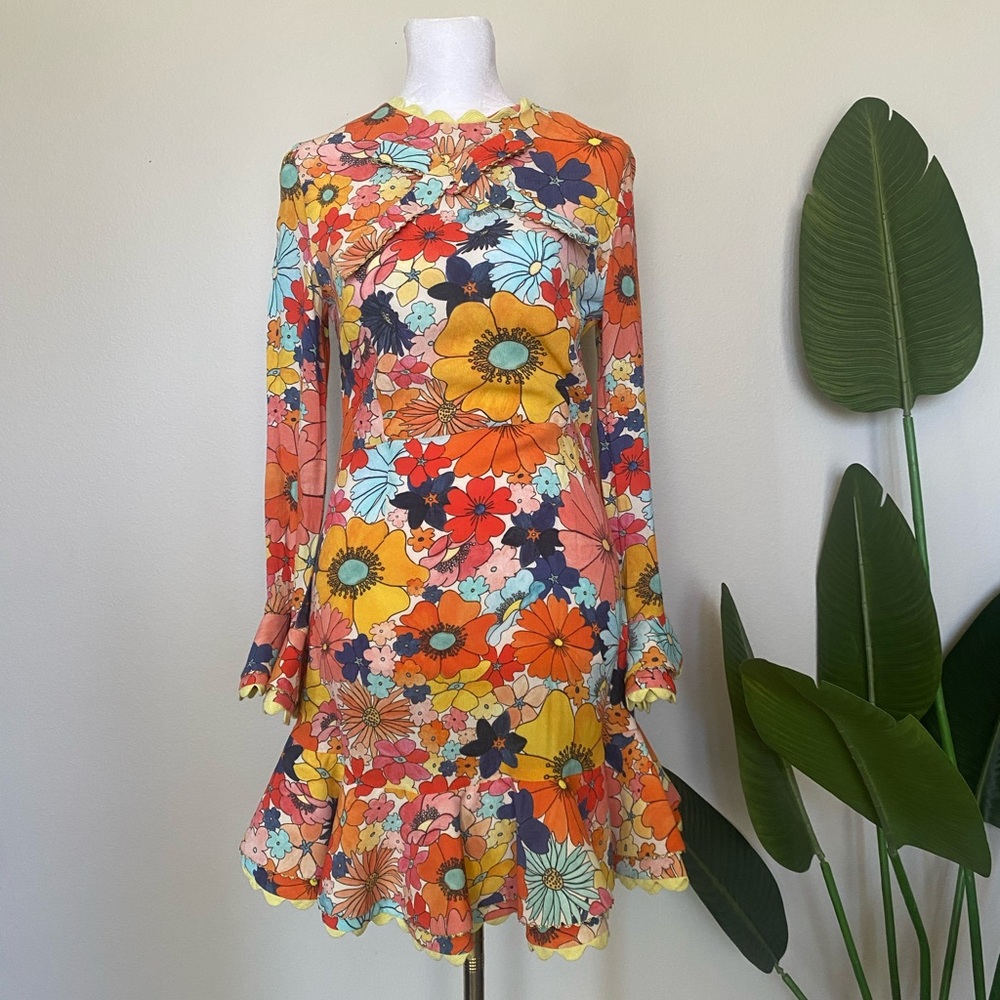 NWT CeliaB floral colorful clover long sleeved mini dress small
